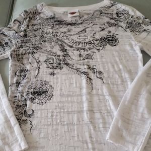 Nice Harley Davidson Rinstone burnout. Long sleeve
